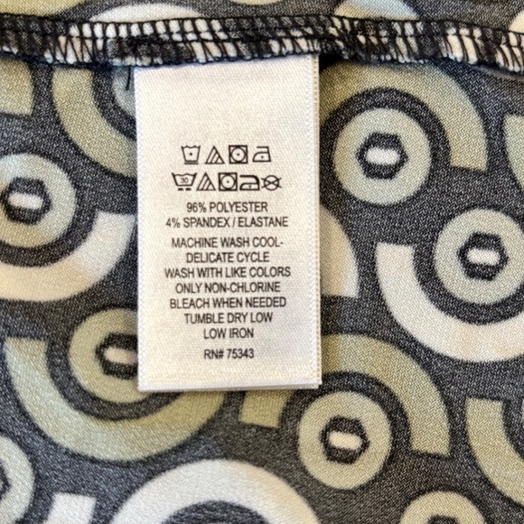 Tahari groovy graphic print long sleeve bow collar blouse size L - Picture 12 of 15